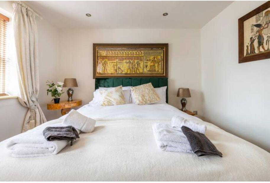 Super Central Beautiful Three Bedroom Londen Buitenkant foto